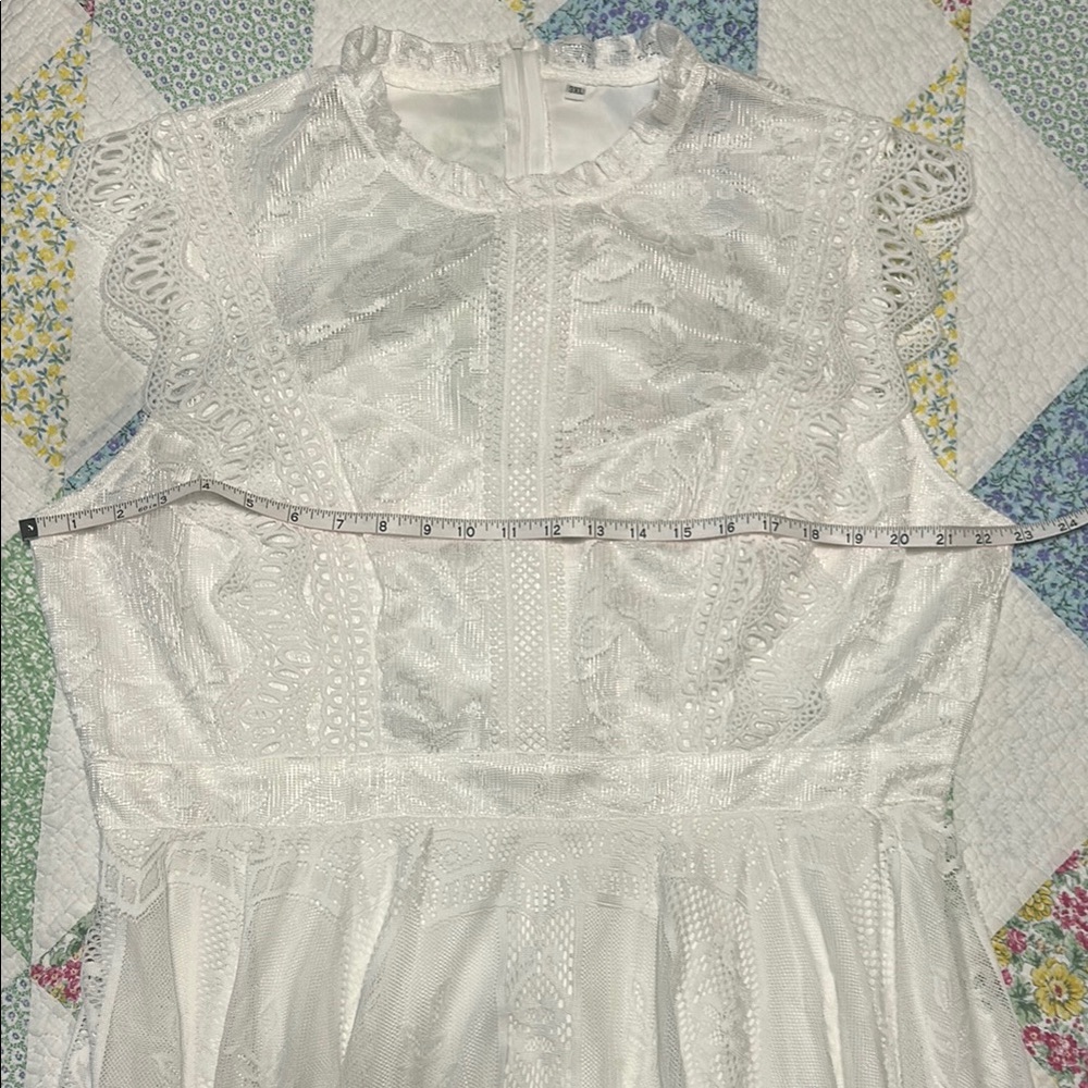 NEW- SHEIN White Lace Wedding/ Rehearsal/ Reception Dress - Picture 11 of 16